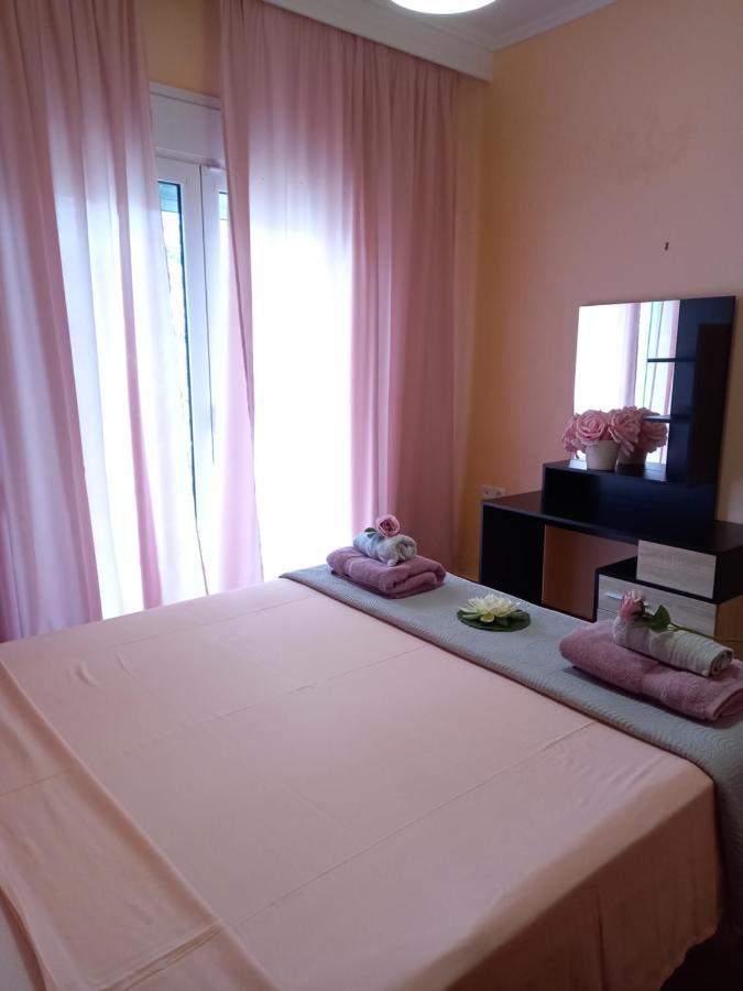 Peramos Apartments Néa Péramos Kültér fotó