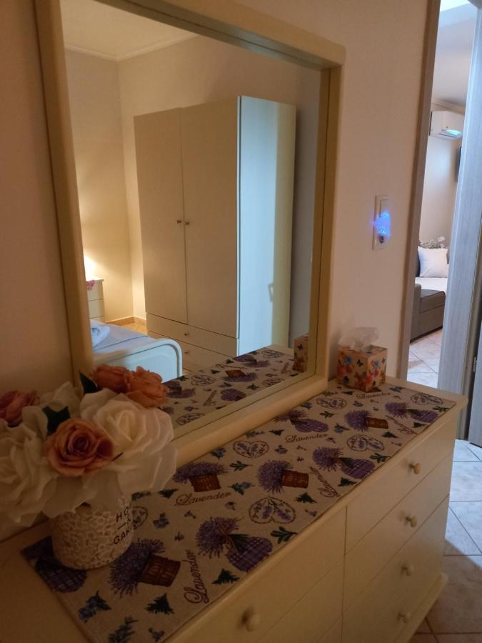 Peramos Apartments Néa Péramos Kültér fotó